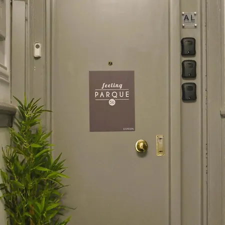 Feeling Parque 56 Гостьовий будинок Лісабон